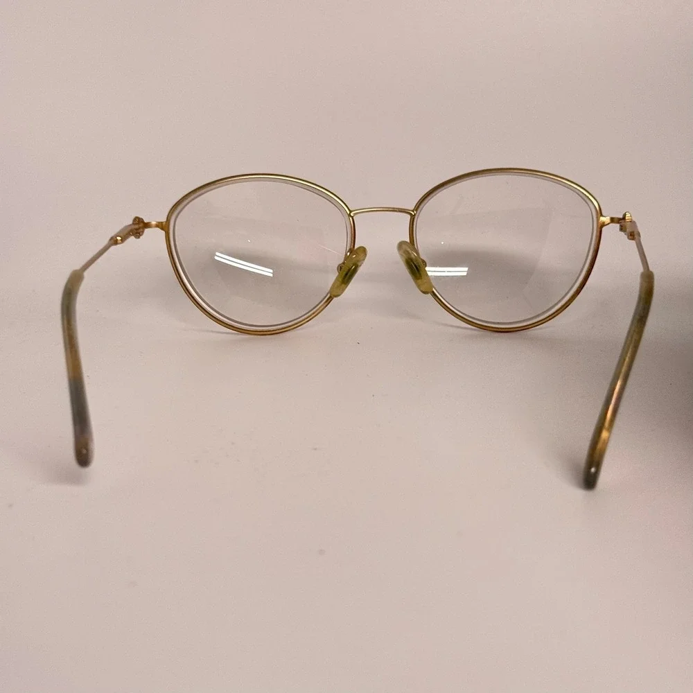 Gucci Vintage‎ Gold Metal Oval Eyeglass Frames Detail Italy 23530